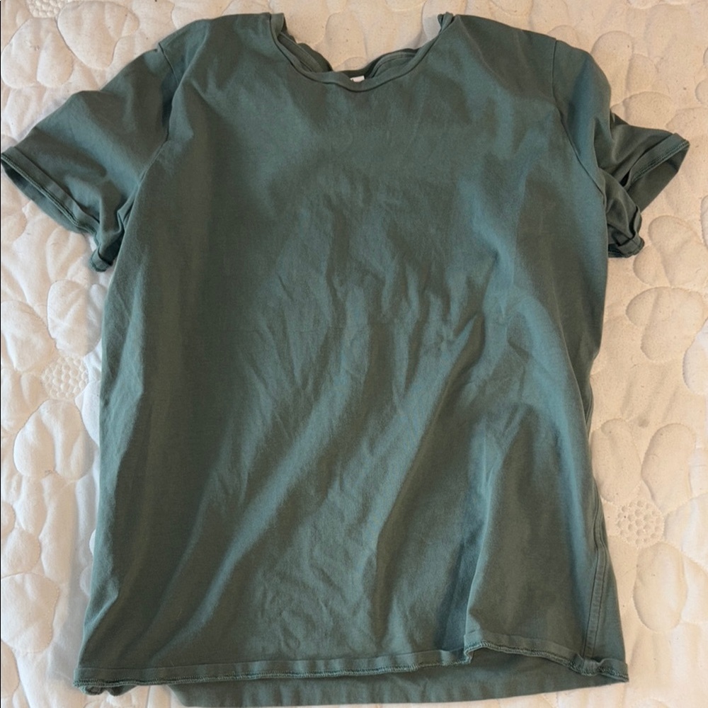 Lululemon Casual Green T-Shirt